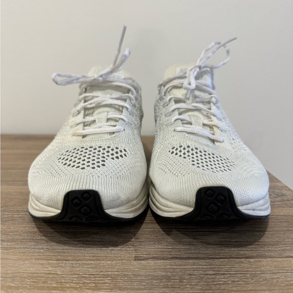 Nike Flyknit Racer Triple White - Size 9 - Picture 2 of 6
